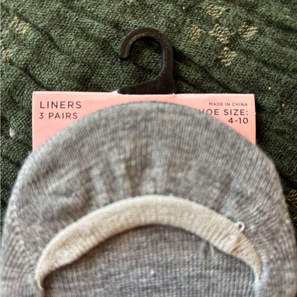 NWT 3 Pack Juicy Couture Gray and Teal Casual Socks Sale! - Picture 2 of 5